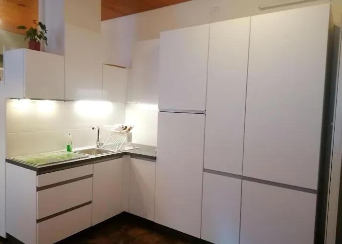 アパート Ein-zimmer-wohnung 'claudia' In Im Zentrum By Interhome サン・ベルナルディーノ
